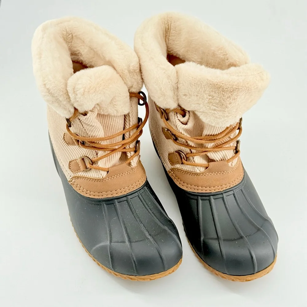 SJB Women’s Skyline Boots Size 9 Black/ Blue Beige